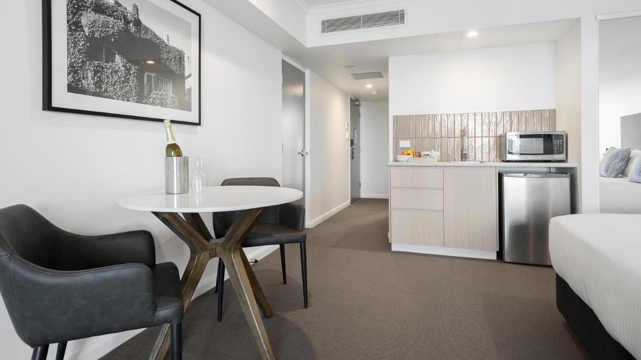 Oaks Toowoomba Hotel מראה חיצוני תמונה