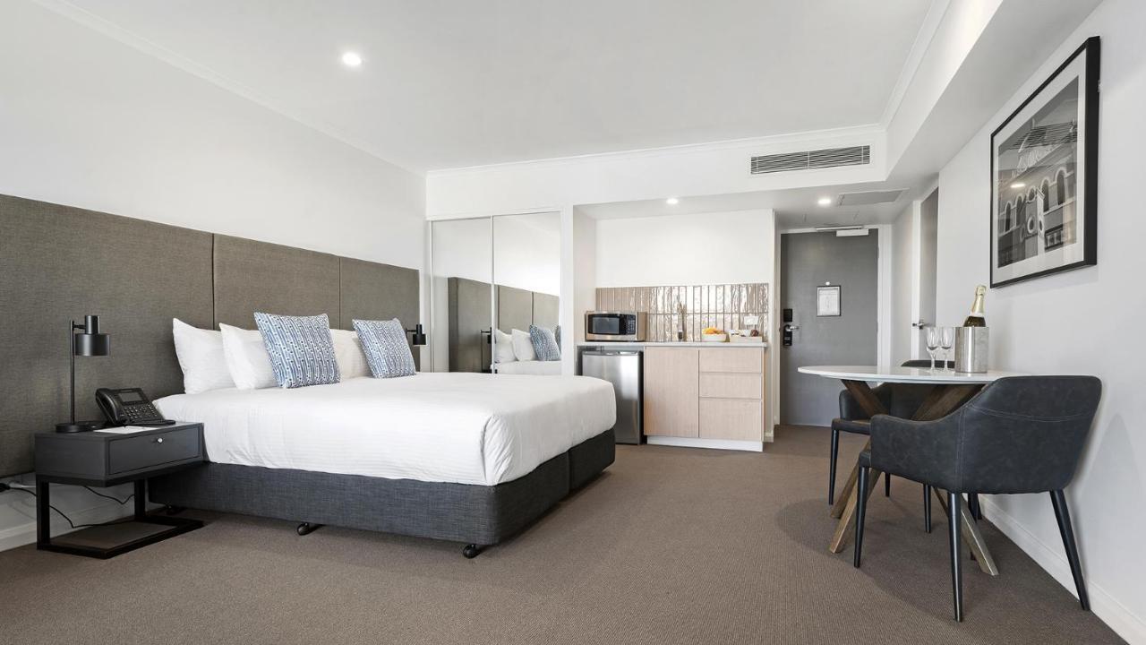 Oaks Toowoomba Hotel מראה חיצוני תמונה