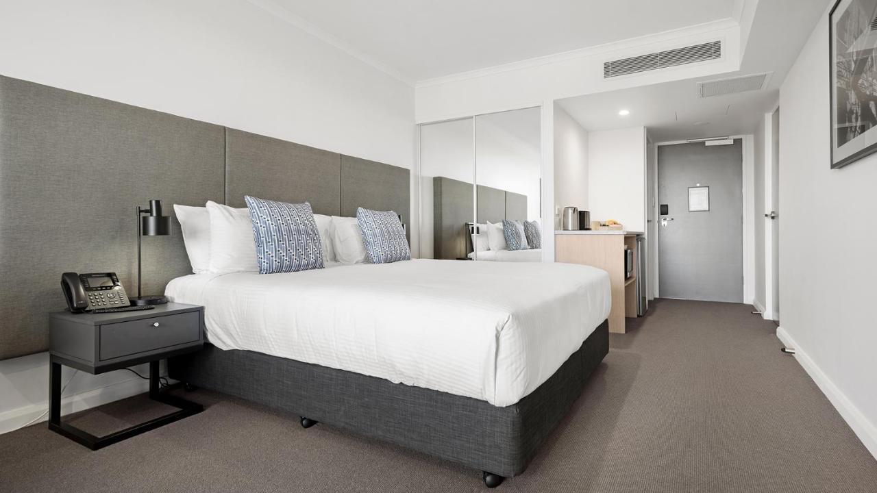 Oaks Toowoomba Hotel מראה חיצוני תמונה