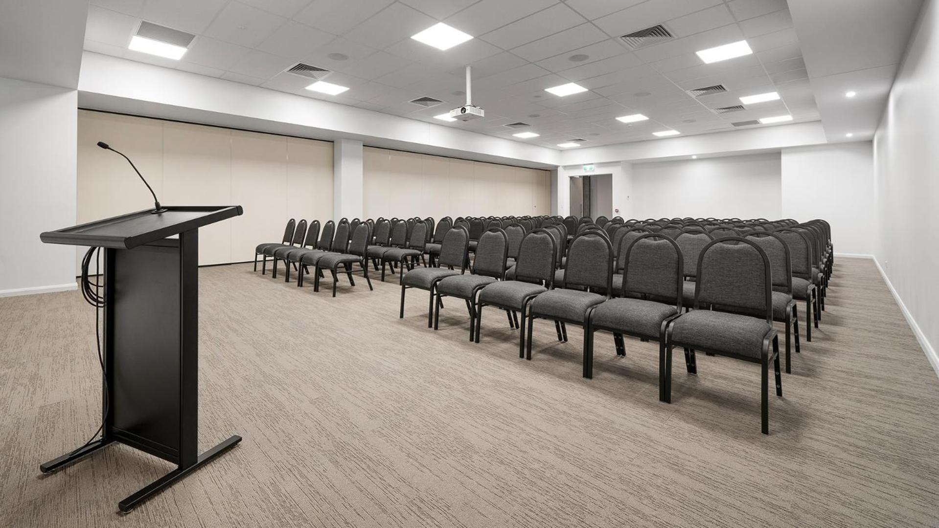 Oaks Toowoomba Hotel מראה חיצוני תמונה
