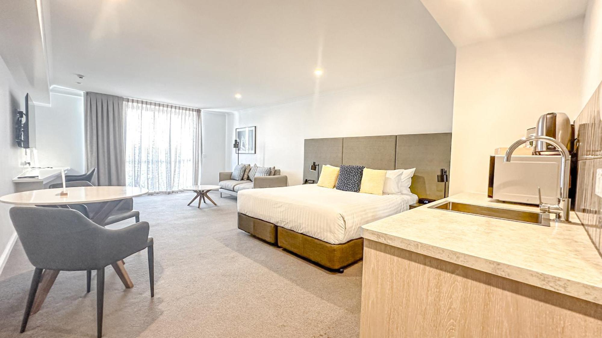 Oaks Toowoomba Hotel מראה חיצוני תמונה